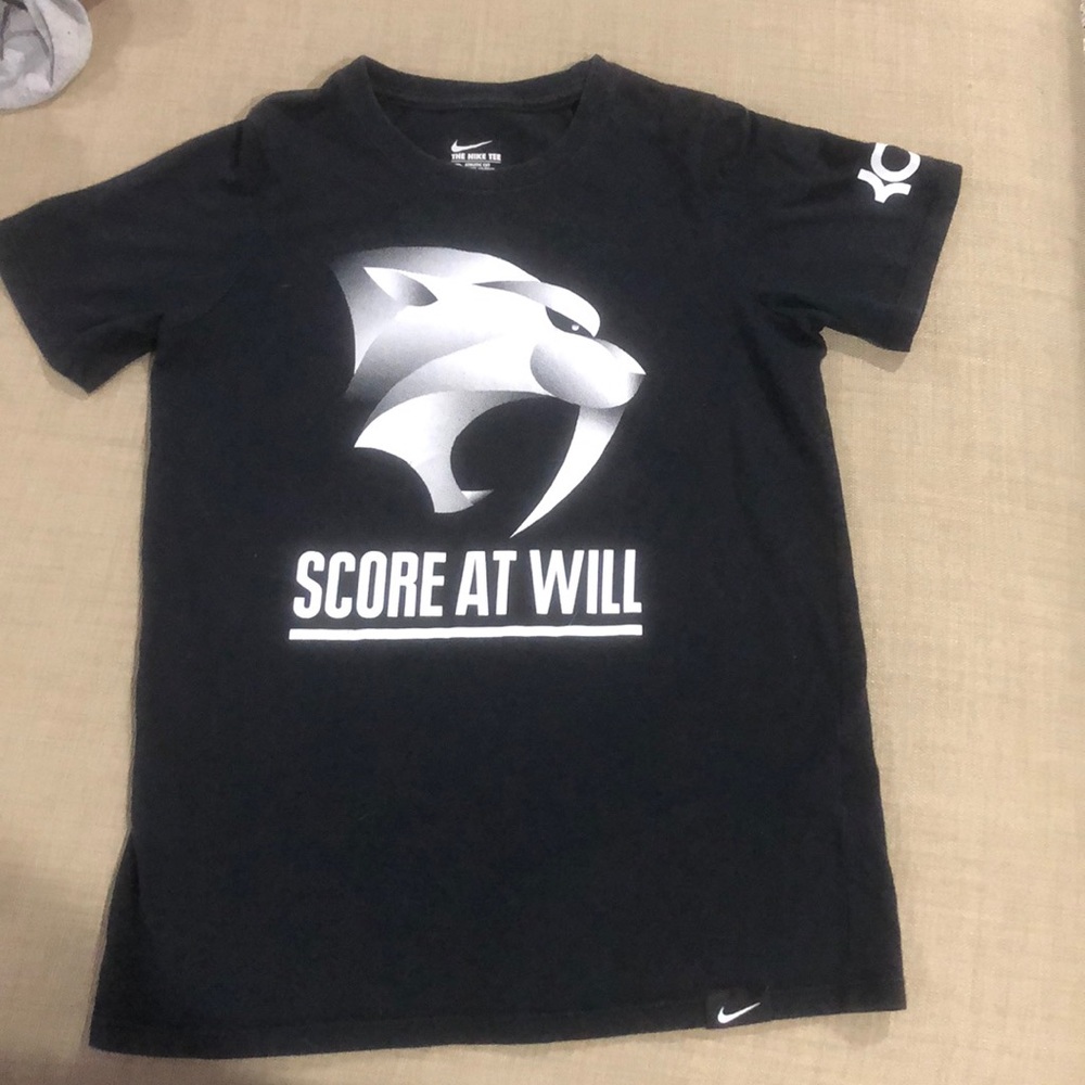 Boys Nike KD tee shirt
